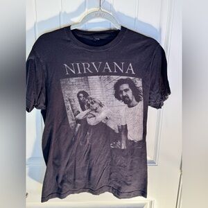 Men’s medium Nirvana Band Photo Tee